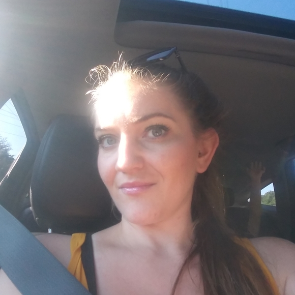 Wide variety of NWT & GENTLY used name brand items - Picture 1 of 1